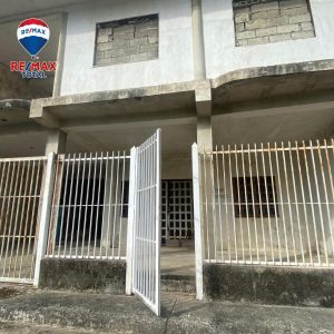 En Venta Casa de 2 plantas en Obra Gris, ubicada en Guanare, Urb. Altos de la Colonia, Casa, Calle 4, N° 129, Guanare, Portuguesa, Venezuela