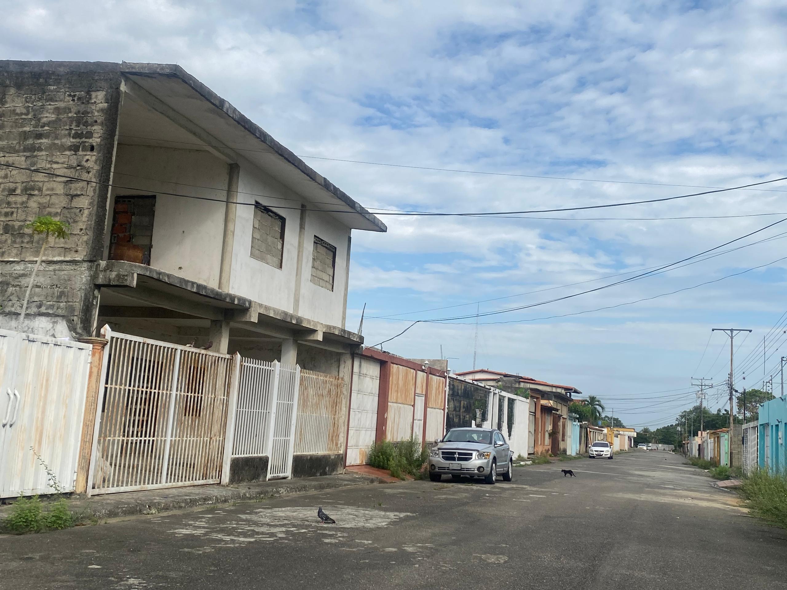 En Venta Casa de 2 plantas en Obra Gris, ubicada en Guanare, Urb. Altos de la Colonia, Casa, Calle 4, N° 129, Guanare, Portuguesa, Venezuela - Imagen 6