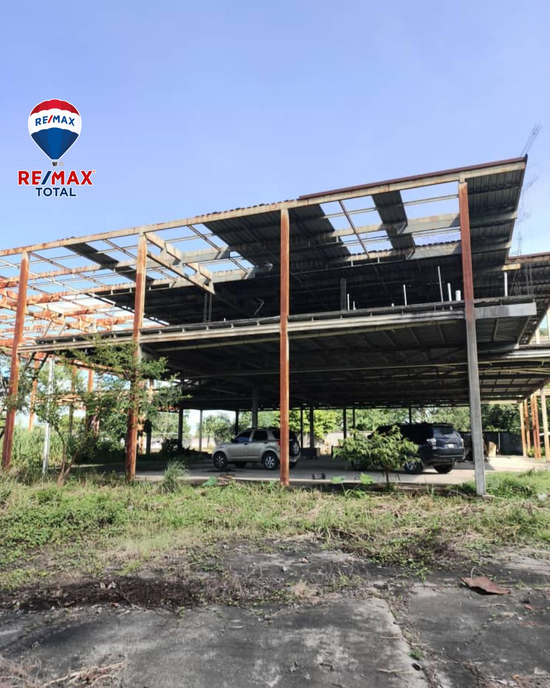 En Venta Estructura para Locales Comerciales en Construcción, ubicado en Guanare, Av. Simón Bolívar con Av. 23 de Enero, Guanare, Portuguesa, Venezuela