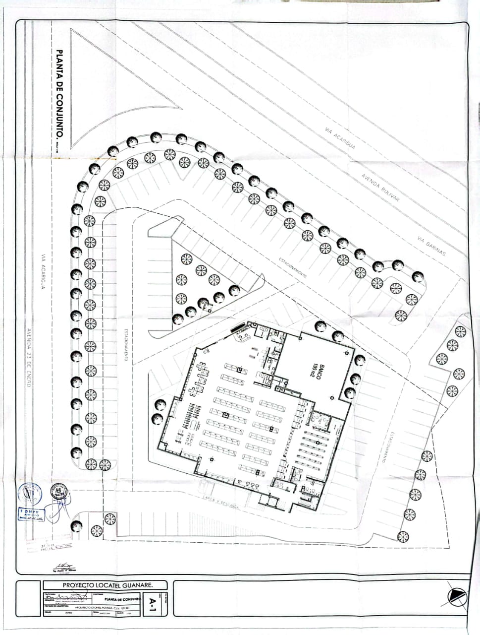 En Venta Estructura para Locales Comerciales en Construcción, ubicado en Guanare, Av. Simón Bolívar con Av. 23 de Enero, Guanare, Portuguesa, Venezuela - Imagen 2