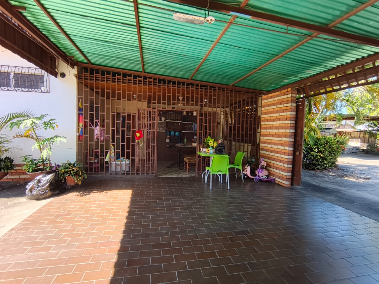 En Venta Casa Ubicada en Guanare, plena Avenida Unda entre Carrera 15 y Avenida Simón Bolívar, Guanare, Portuguesa, Venezuela - Imagen 12
