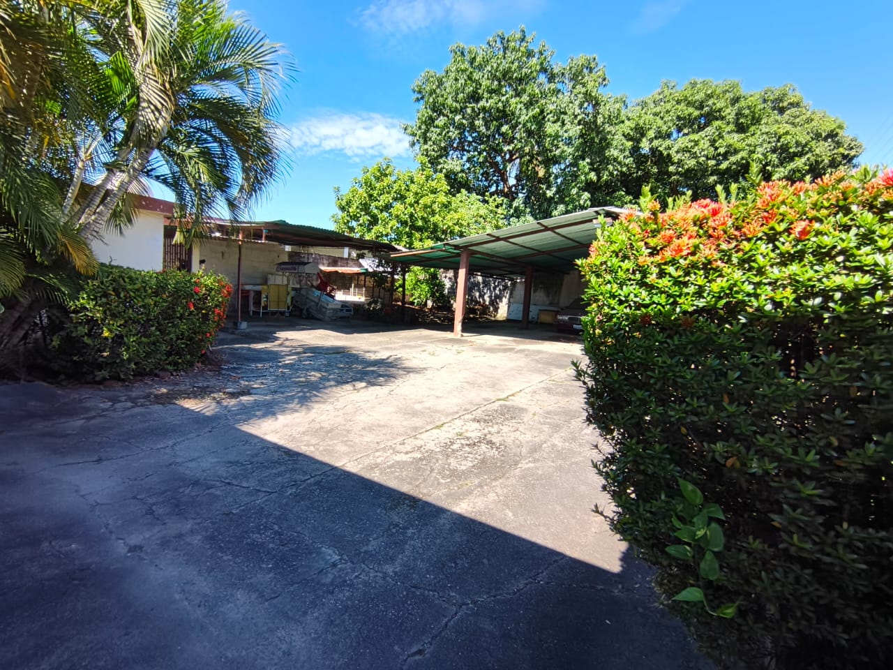 En Venta Casa Ubicada en Guanare, plena Avenida Unda entre Carrera 15 y Avenida Simón Bolívar, Guanare, Portuguesa, Venezuela - Imagen 23