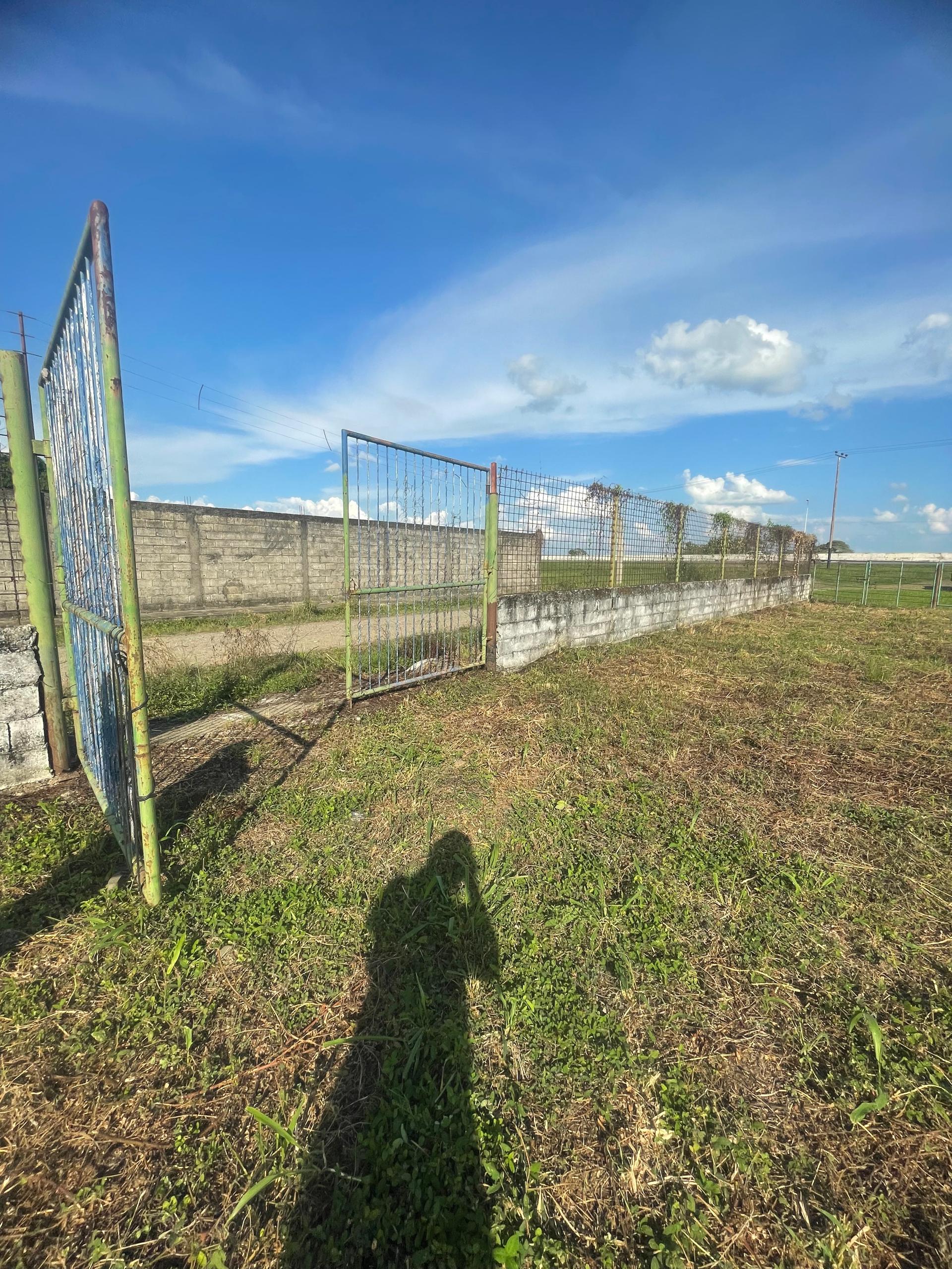 En Venta Terreno con Infraestructura ubicado en Guanare, Autopista José Antonio Páez, Av. 1 Sector Sol de Justicia, Guanare, Portuguesa, Venezuela - Imagen 15