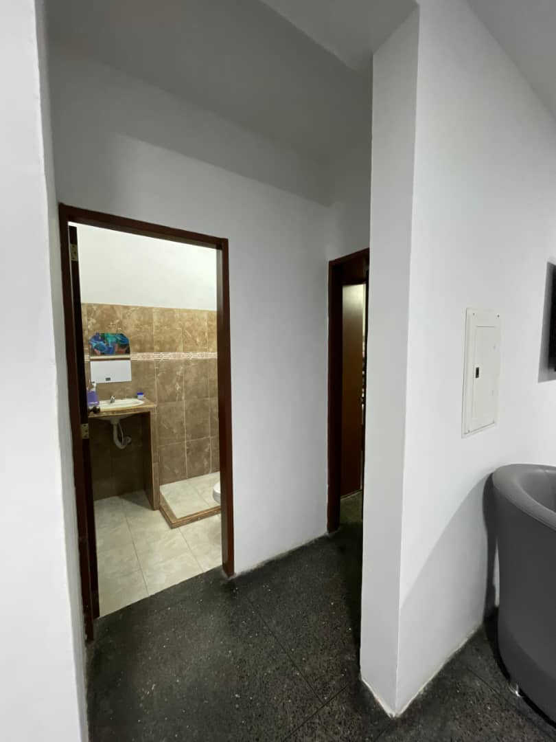 En Venta Casa ubicada en Guanare, Urb. San Francisco, Calle 7-A, entre Av. 6 y 10. Guanare, Portuguesa, Venezuela - Imagen 10