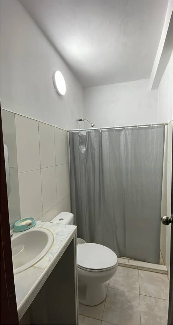 En Venta Casa ubicada en Guanare, Urb. San Francisco, Calle 7-A, entre Av. 6 y 10. Guanare, Portuguesa, Venezuela - Imagen 11