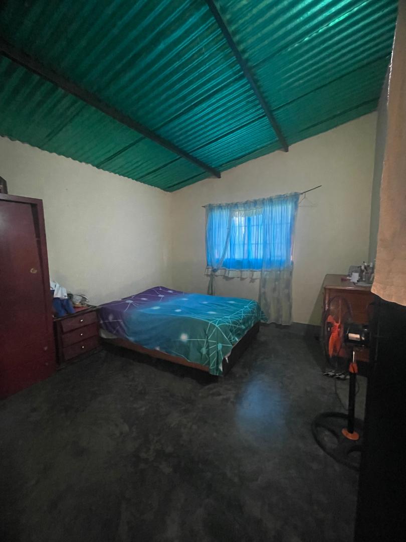 En Venta Casa con amplio terreno ubicada en Guanare, Sector Mesa Alta vía principal, Guanare, Portuguesa, Venezuela - Imagen 20