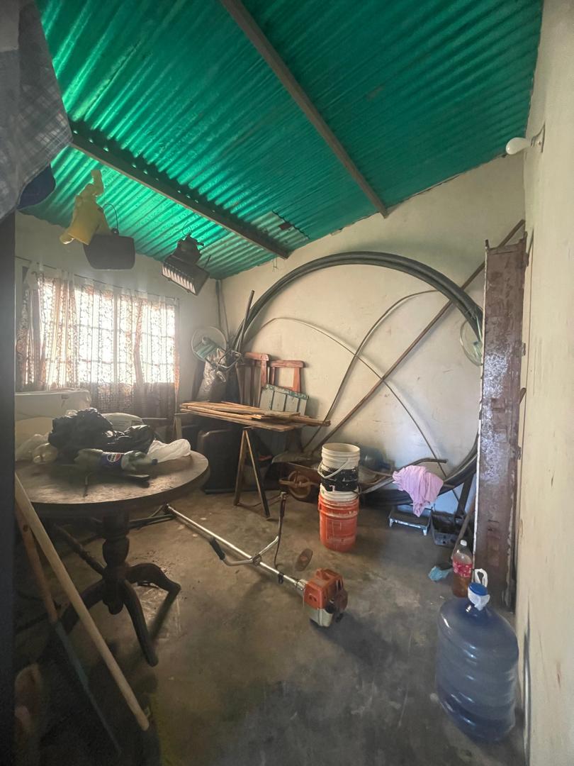 En Venta Casa con amplio terreno ubicada en Guanare, Sector Mesa Alta vía principal, Guanare, Portuguesa, Venezuela - Imagen 21
