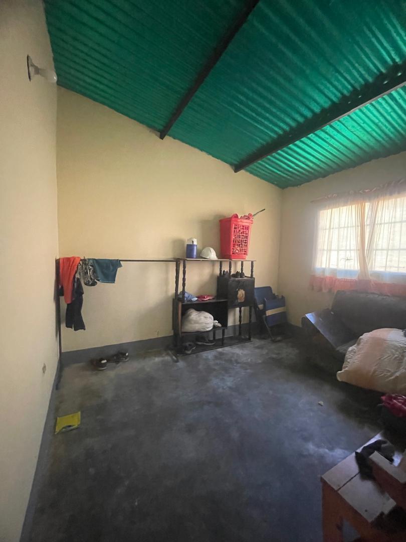 En Venta Casa con amplio terreno ubicada en Guanare, Sector Mesa Alta vía principal, Guanare, Portuguesa, Venezuela - Imagen 22