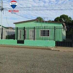 En Venta Casa con terreno propio ubicada en Guanare, Sector Maturín, Carrera 15 entre Calles 6 y 7, Guanare, Portuguesa, Venezuela