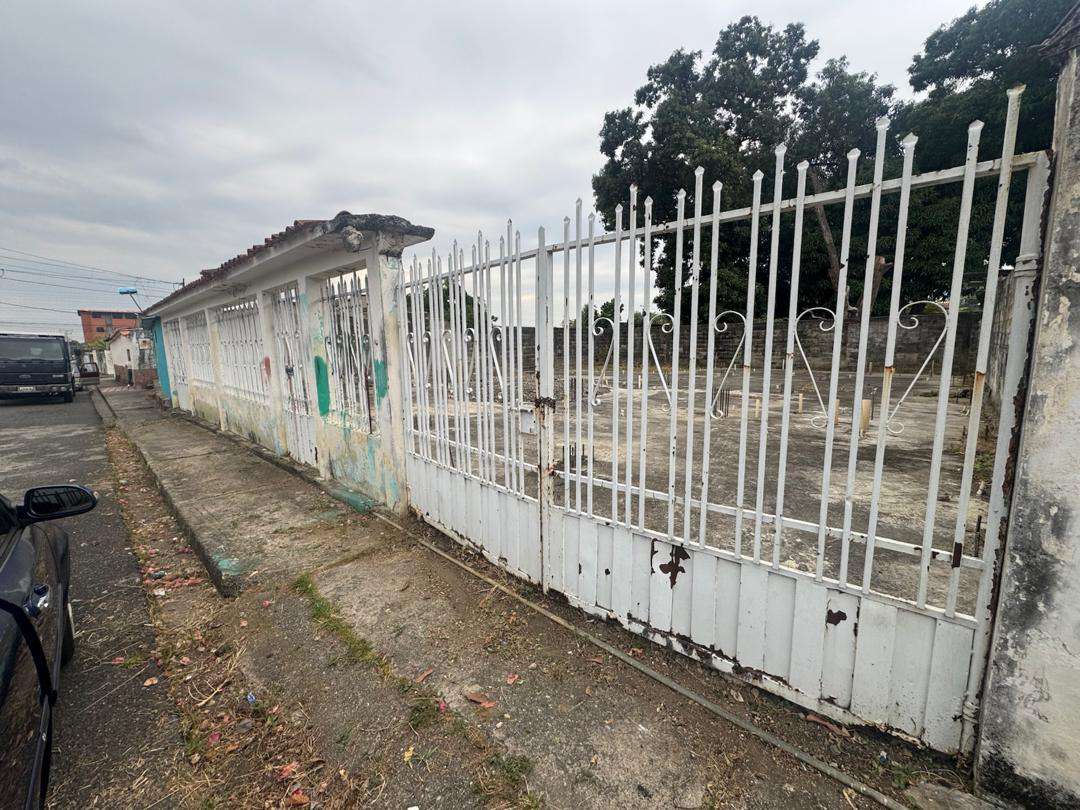 En Venta Terreno con Fundaciones, ubicado en Guanare, Sector Maturín, Calle 5 Bis entre carreras 9 y 10, Guanare, Portuguesa, Venezuela. - Imagen 6
