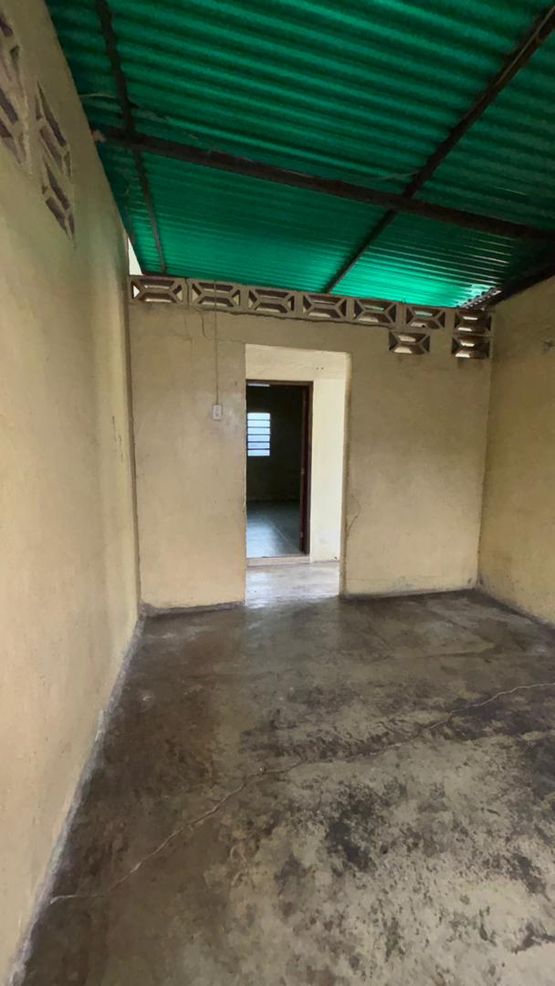 En Venta Casa ubicada en Guanare, Sector La Arenosa, Calle 14, Casa 15-67, Guanare, Portuguesa, Venezuela - Imagen 17