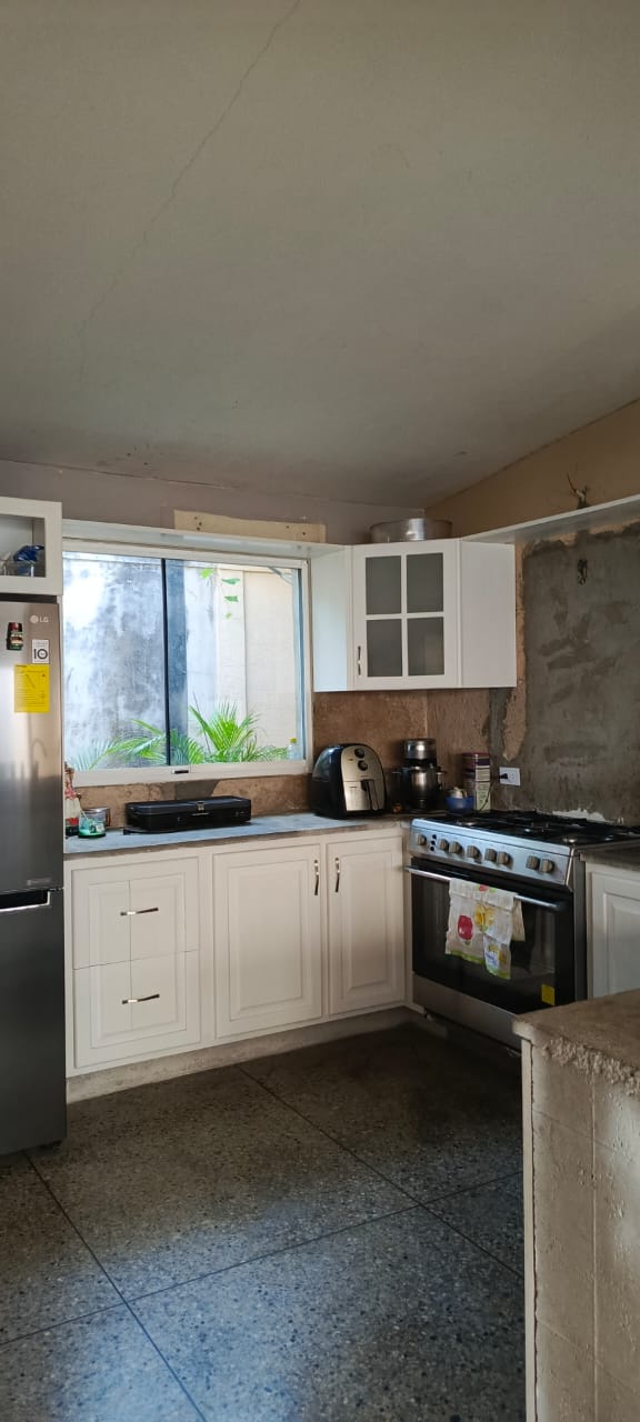 En Venta Hermosa Casa Quinta de dos plantas con Caney ubicada en Guanare, Sector Quebrada de la Virgen, Av. Principal vía al Santuario, Sector La Mora, Guanare, Portuguesa, Venezuela - Imagen 8