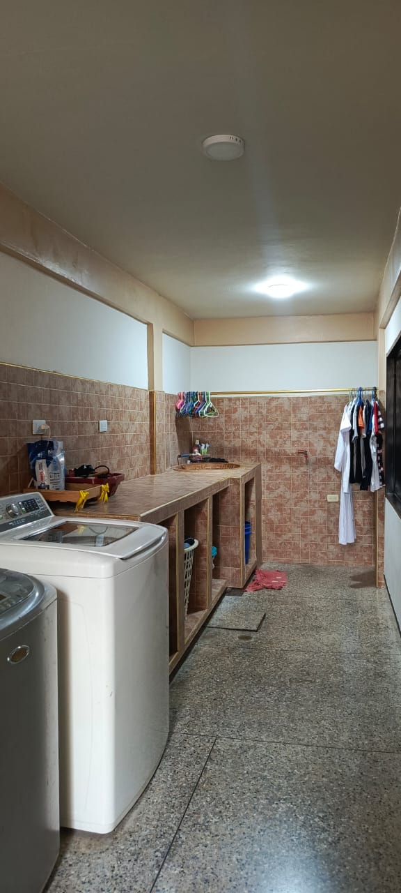 En Venta Hermosa Casa Quinta de dos plantas con Caney ubicada en Guanare, Sector Quebrada de la Virgen, Av. Principal vía al Santuario, Sector La Mora, Guanare, Portuguesa, Venezuela - Imagen 13