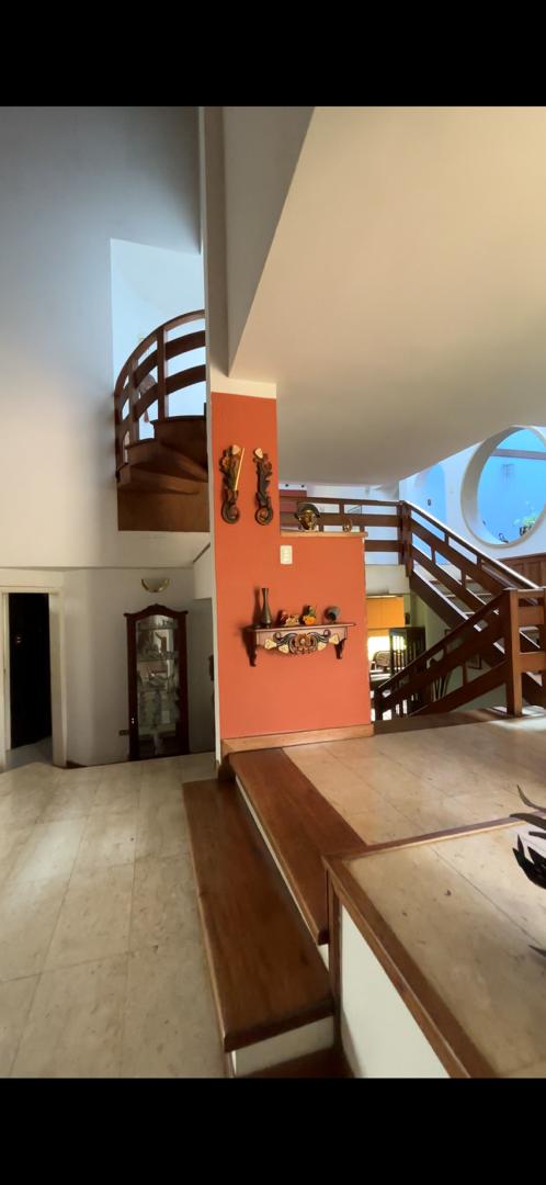 En Venta dos Casas con amplia parcela de terreno ubicadas en el Sector La Colonia, parte alta, Guanare, Portuguesa, Venezuela - Imagen 5