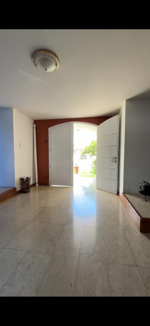 En Venta dos Casas con amplia parcela de terreno ubicadas en el Sector La Colonia, parte alta, Guanare, Portuguesa, Venezuela - Imagen 11