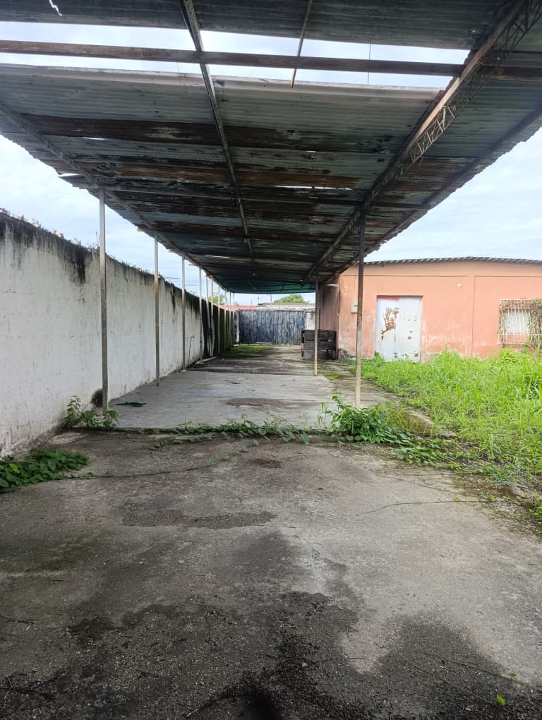 En Venta Terreno con Bienhechurías ubicado en La Comunidad Vieja, Callejón 3, esquina de la calle Carabobo, Guanare, Portuguesa, Venezuela - Imagen 11