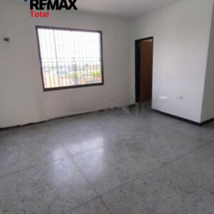 En Alquiler Local Comercial N° 30 ubicado en Guanare, Av. Simón Bolívar, Centro Empresarial Don Nino, Guanare, Portuguesa, Venezuela