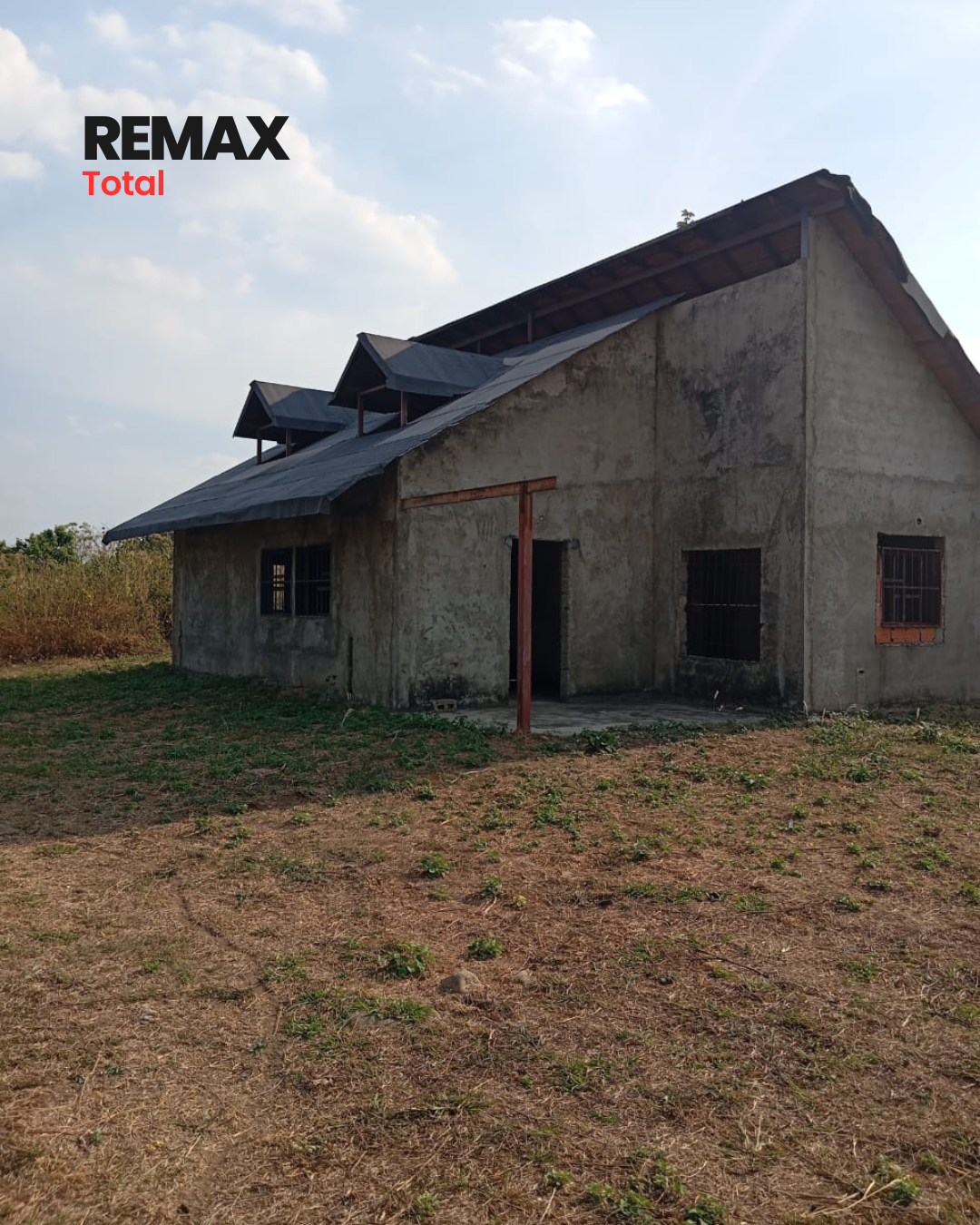 En Venta Casa en obra gris ubicada en Guanare, Sector La Colonia Parte Alta, Urb. Zazarivacoa, Calle Manaca, Guanare, Portuguesa, Venezuela