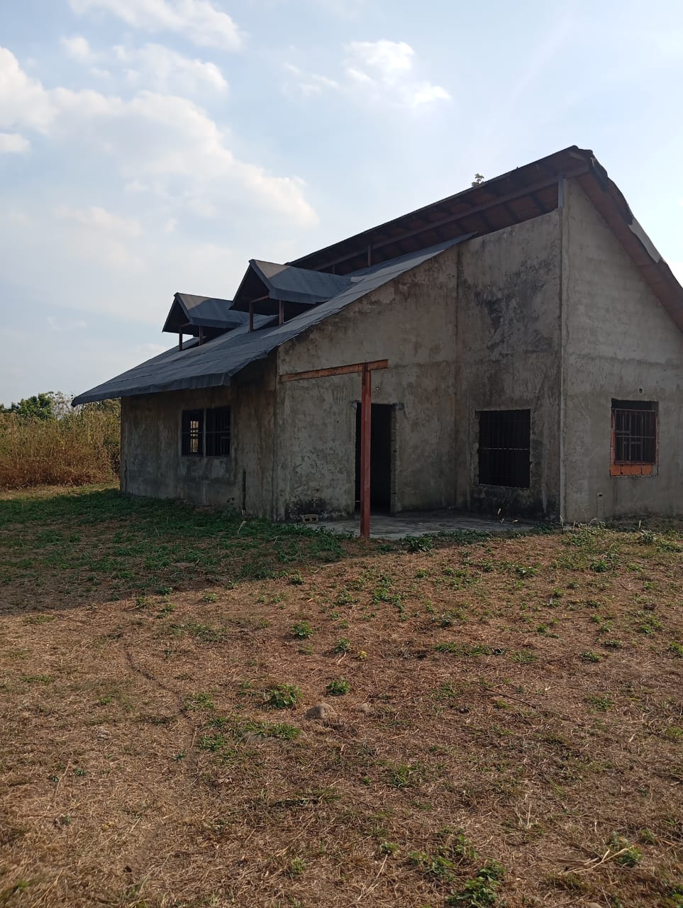 En Venta Casa en obra gris ubicada en Guanare, Sector La Colonia Parte Alta, Urb. Zazarivacoa, Calle Manaca, Guanare, Portuguesa, Venezuela - Imagen 12
