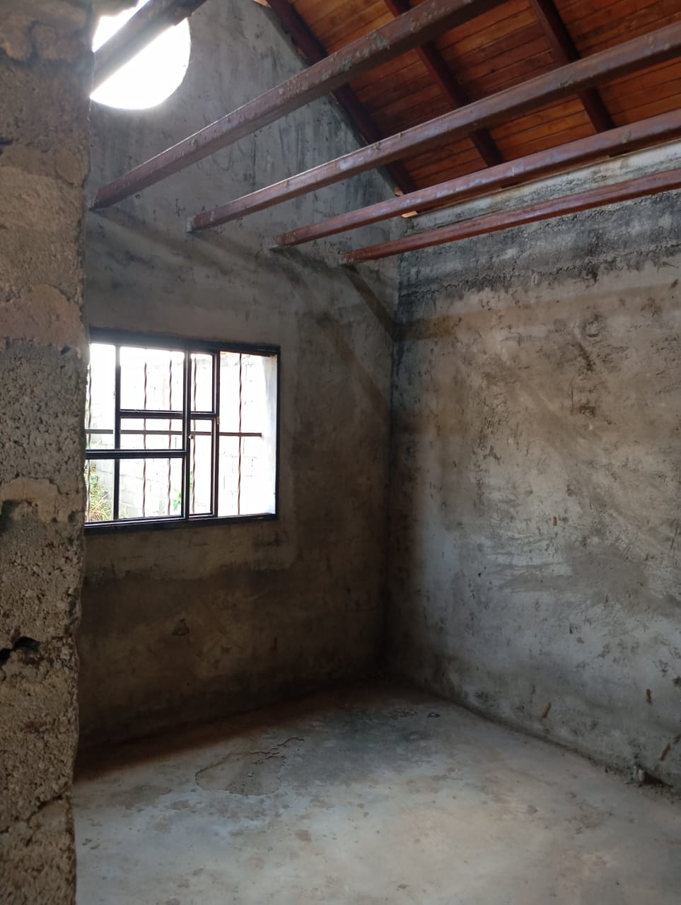 En Venta Casa en obra gris ubicada en Guanare, Sector La Colonia Parte Alta, Urb. Zazarivacoa, Calle Manaca, Guanare, Portuguesa, Venezuela - Imagen 7
