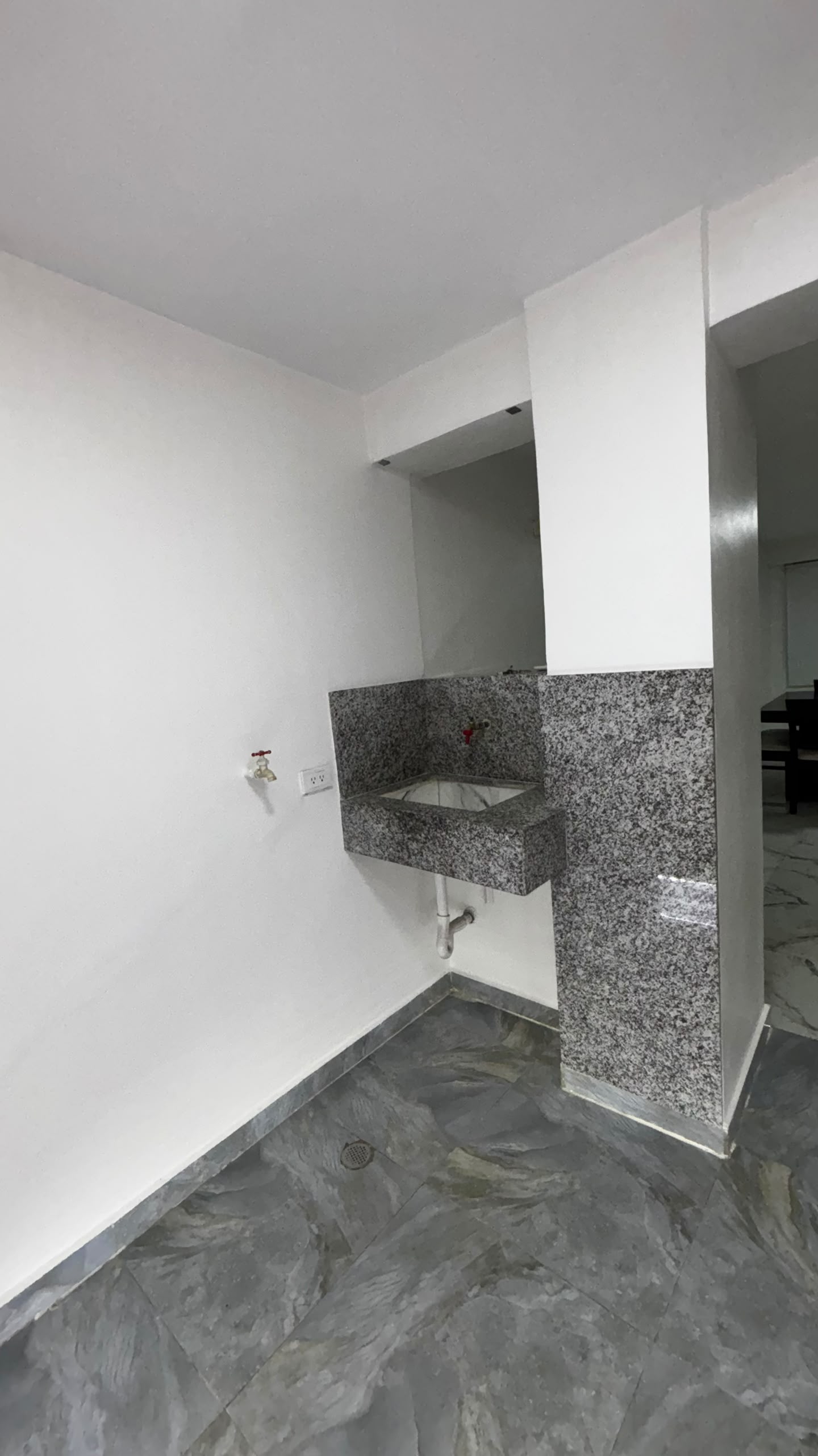En Venta Apartamento Semi-Amoblado, ubicado en Guanare, Av. Juan Fernández de León, Edificio Don Antonio, Torre A, Apto. N° 5D-1, Guanare Portuguesa Venezuela. - Imagen 12