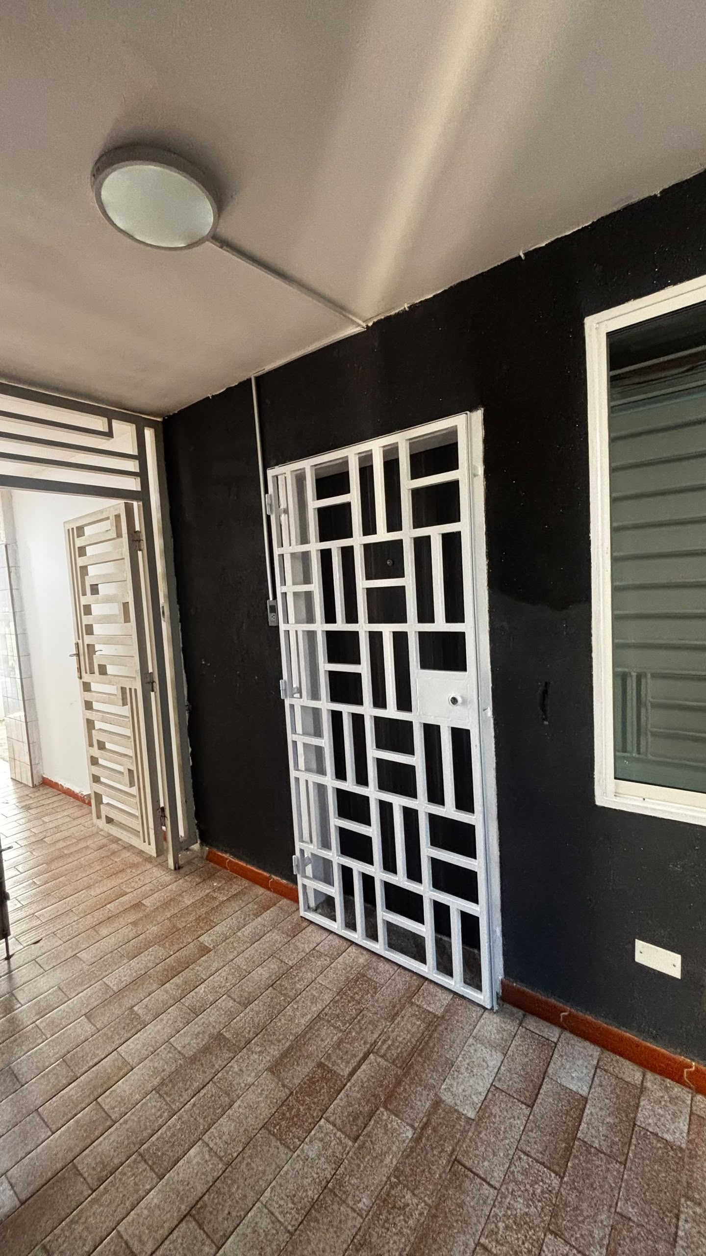 En Venta Apartamento Semi-Amoblado, ubicado en Guanare, Av. Juan Fernández de León, Edificio Don Antonio, Torre A, Apto. N° 5D-1, Guanare Portuguesa Venezuela. - Imagen 24