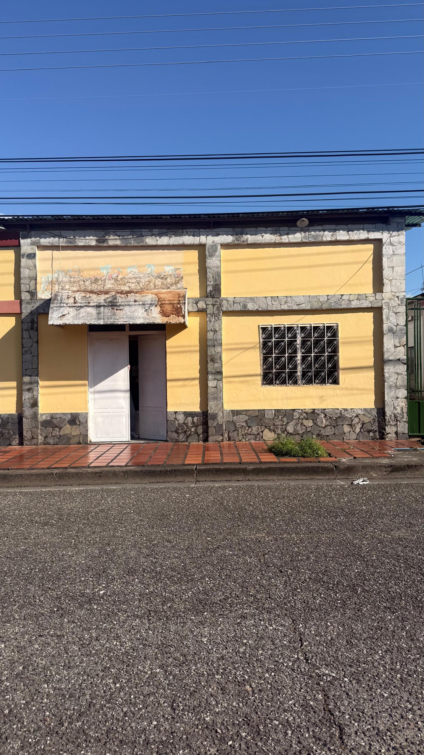 En Alquiler Restaurante ubicado en Guanare, Carrera 6, final Nº 0-65, sector Coromoto, Guanare estado Portuguesa Venezuela. - Imagen 11